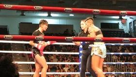 聊城成人泰拳视频,激情四溢的搏击瞬间