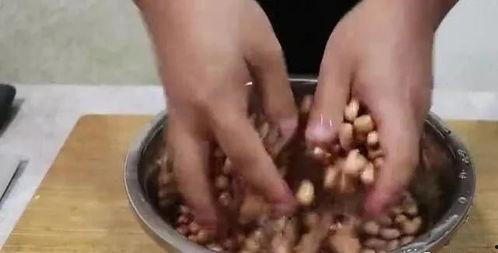 成人排便操做法图解视频,轻松掌握居家健康排便技巧